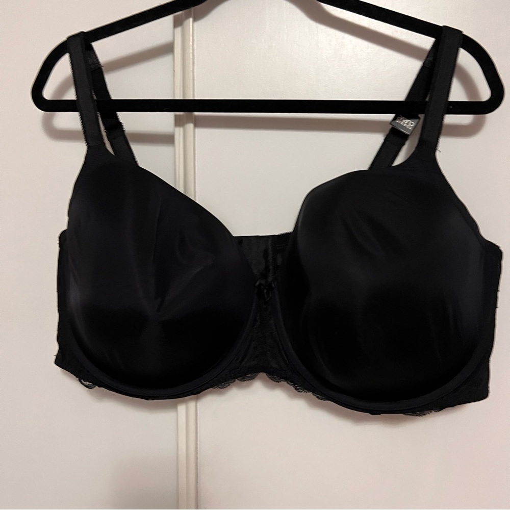 New Torrid Curves underwire bra Sexy T-Shirt Bra Black Back Closure 4 Hook 48DDD